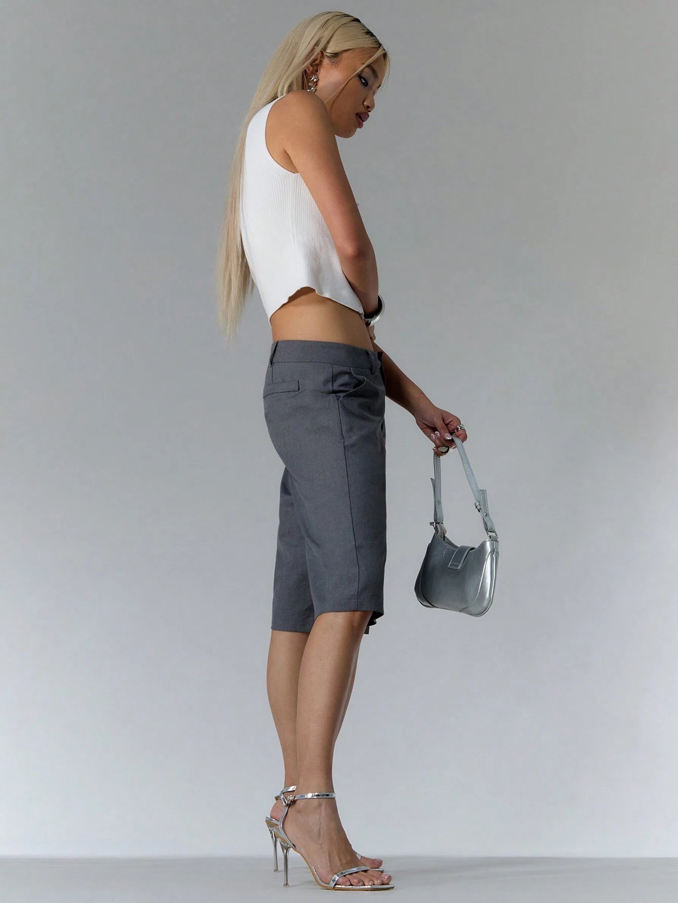 Executive Edge Bermuda Shorts – Charcoal Gray