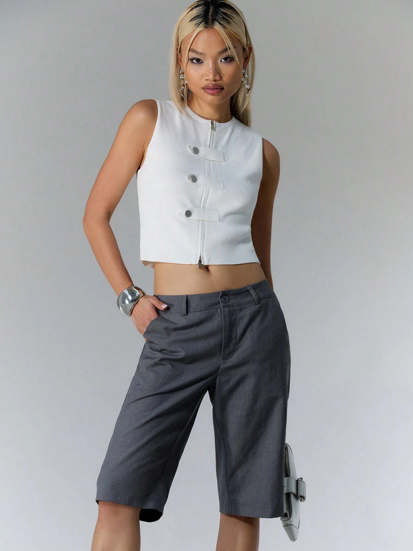 Executive Edge Bermuda Shorts – Charcoal Gray