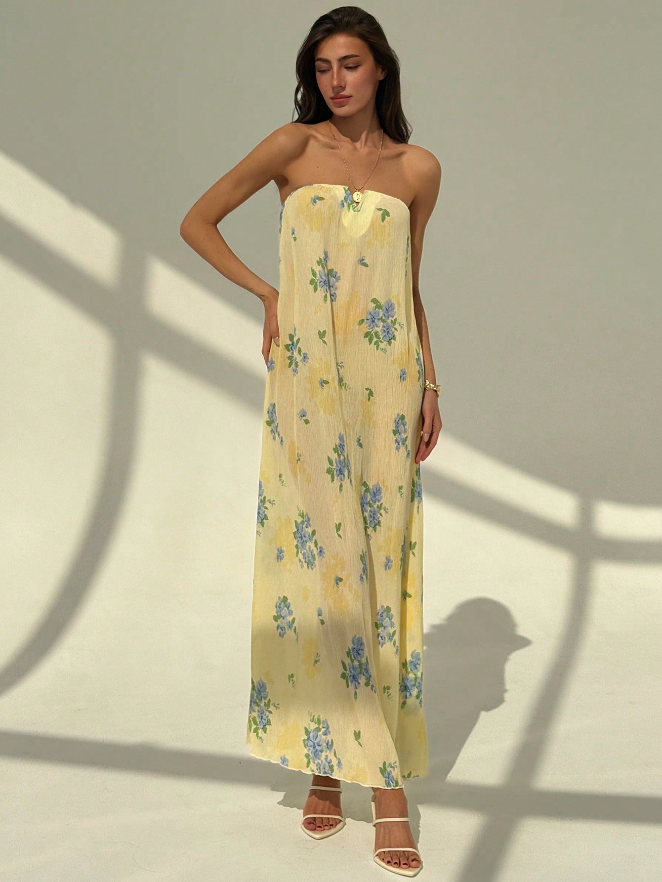 Aloruh New Strapless Pleated Wrinkle Beach Vacation Sexy Slimming Artistic Print Sleeveless Dress,Tea Party Dress,Summer Dresses for Women,Butter Yellow