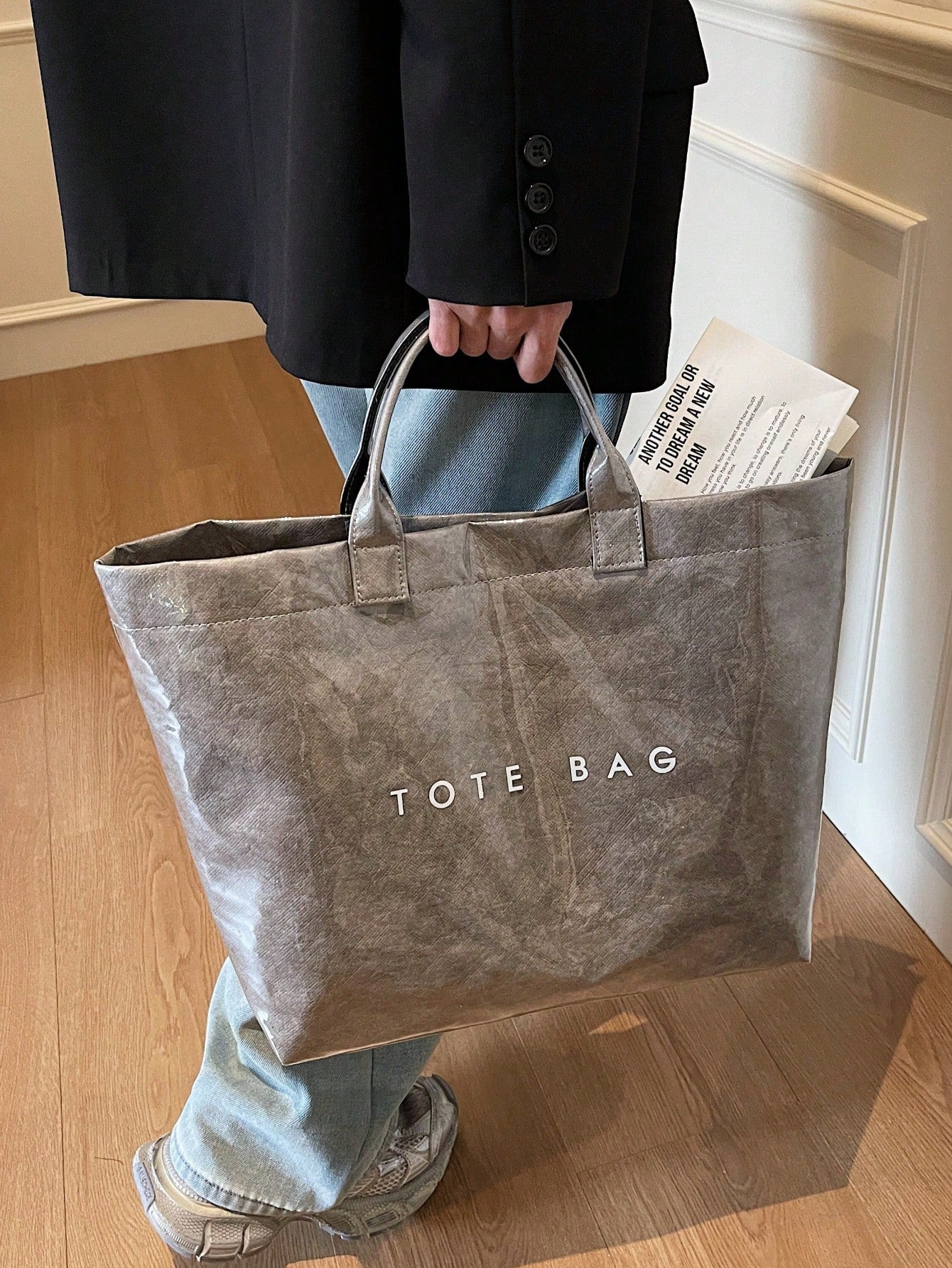 Everyday Oversized Tote Bag – Gray with Bold Print
