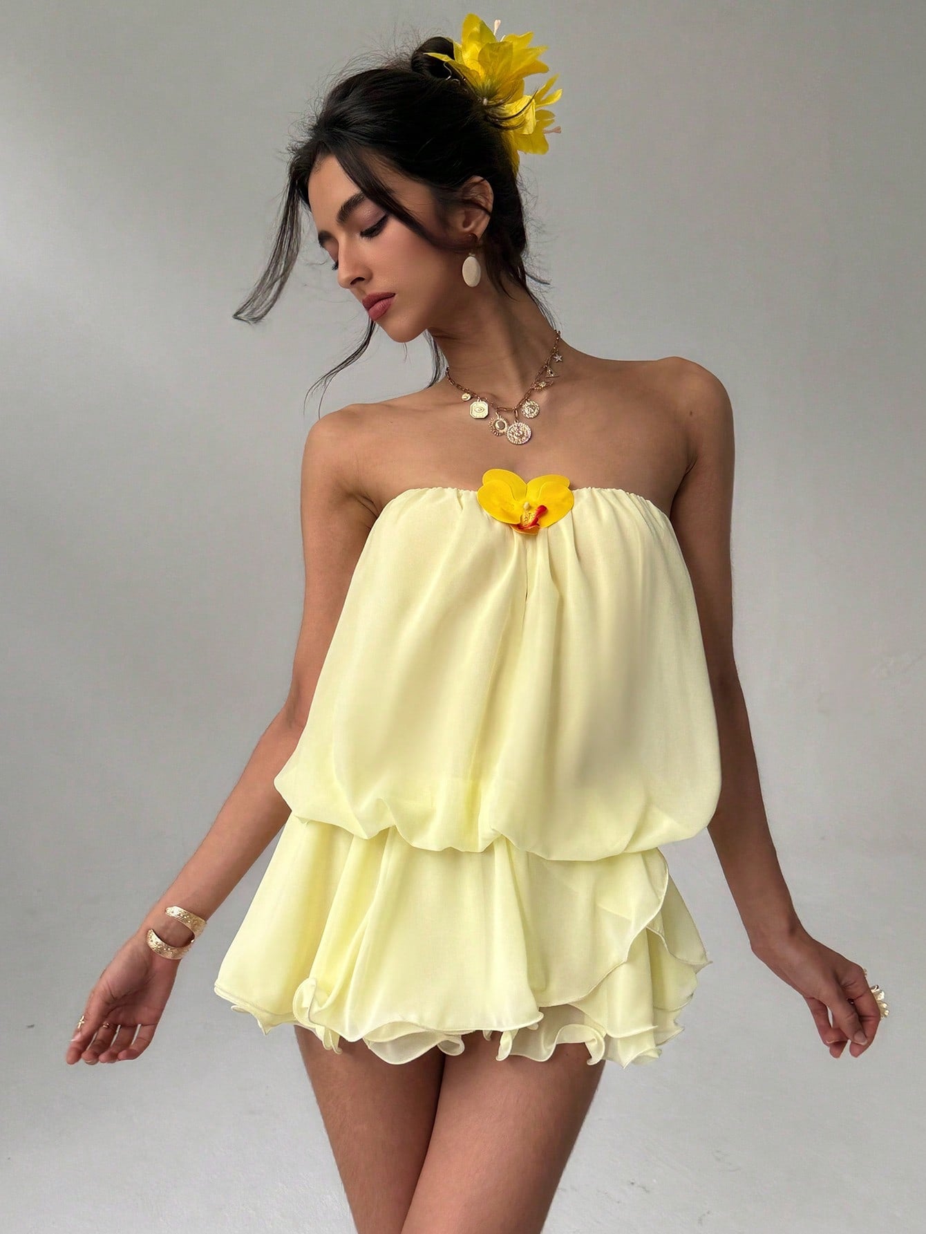 Sunny Bloom Strapless Mini Dress – Layered Yellow with Orchid Accent