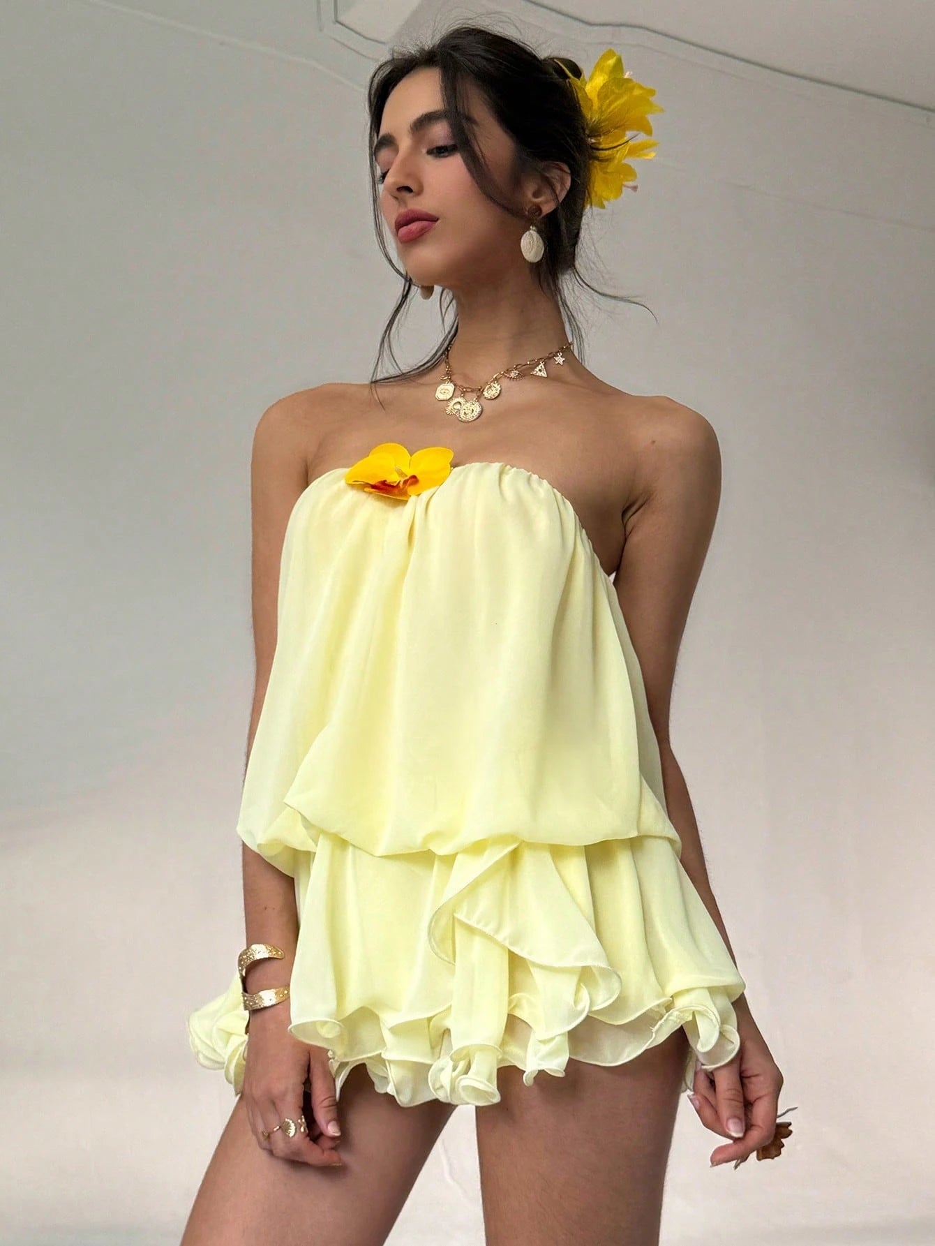 Sunny Bloom Strapless Mini Dress – Layered Yellow with Orchid Accent