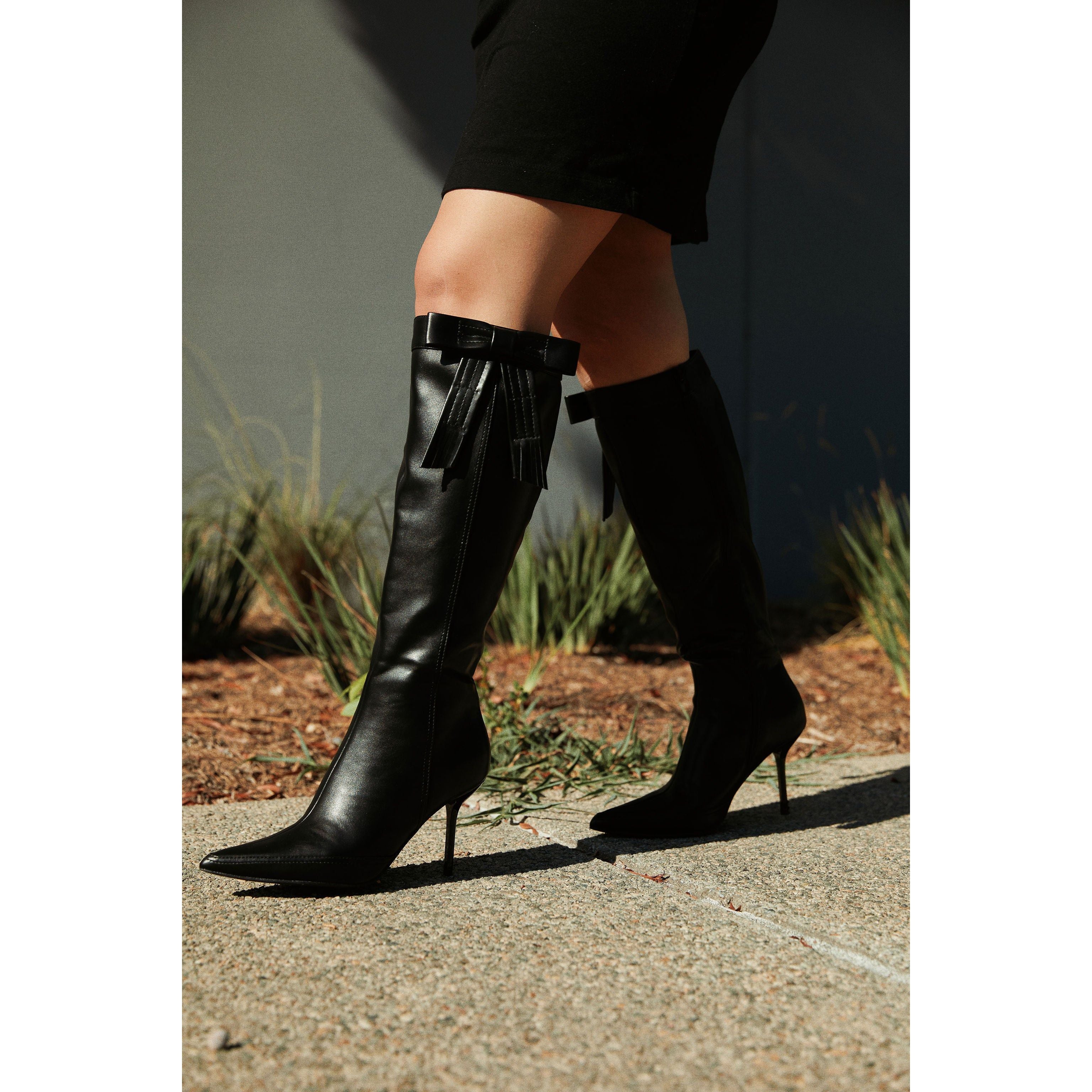 Poppins - Bow PU Under the Knee Boot