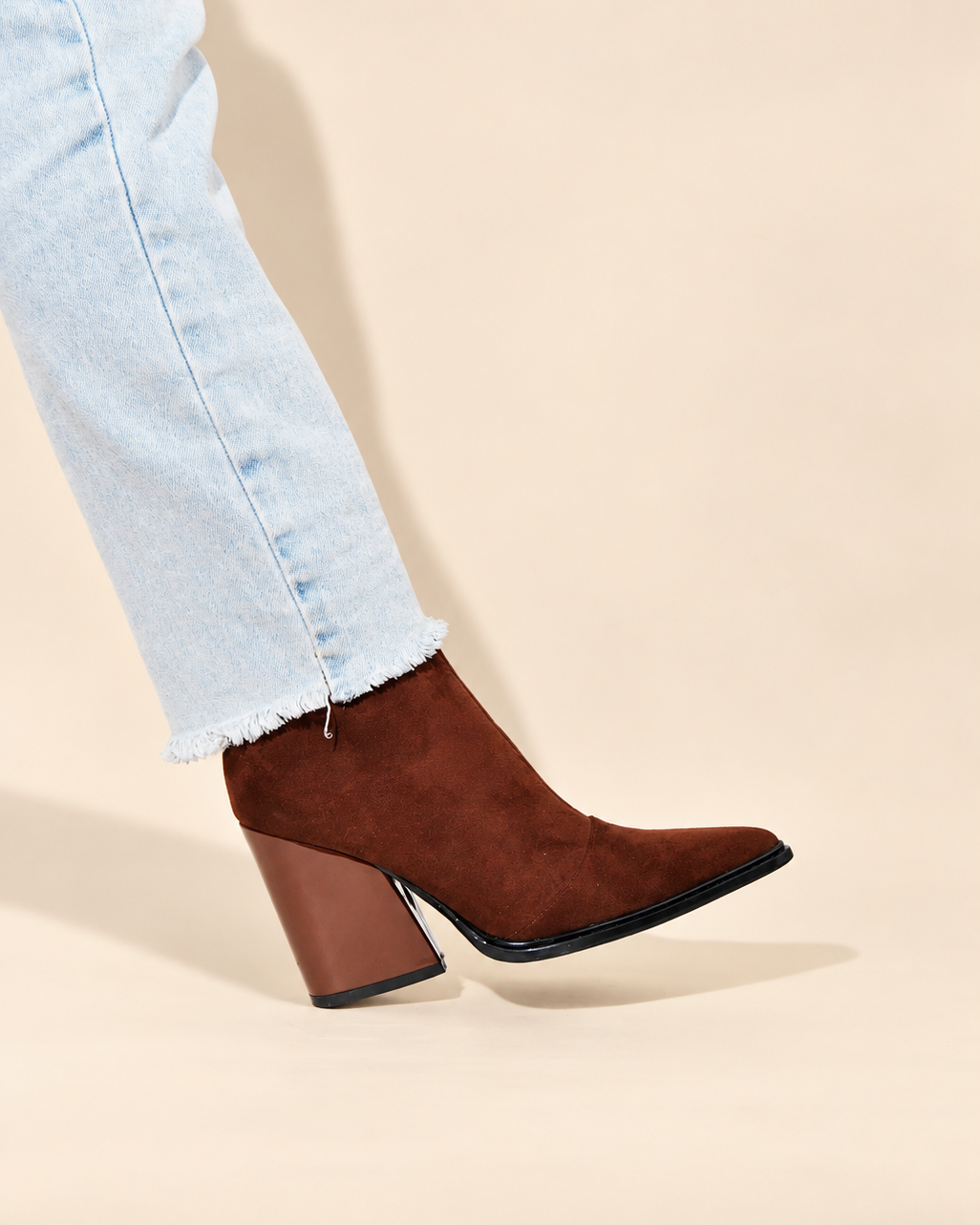 Coffee Drunk| Faux Suede Beige Block Heel