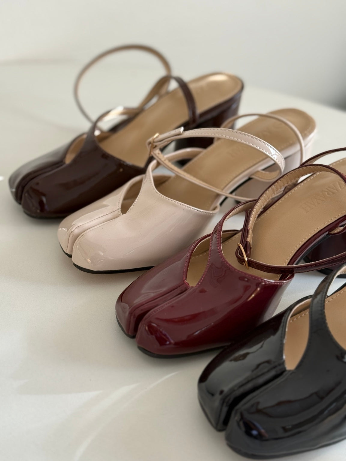 ZAIR | Patent Tabi Toe Slingback Heel