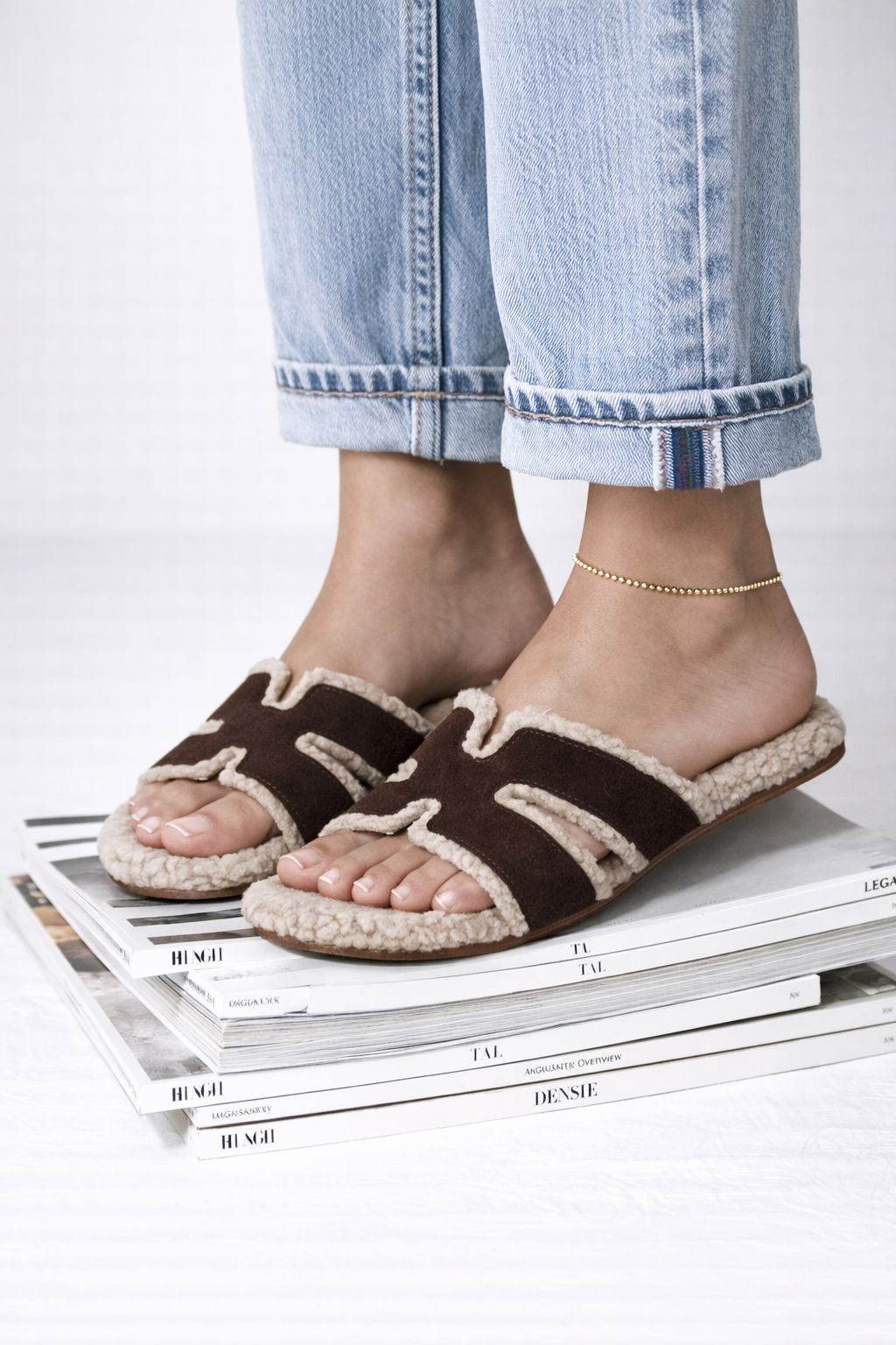 Harvest | Faux Teddy H Slides