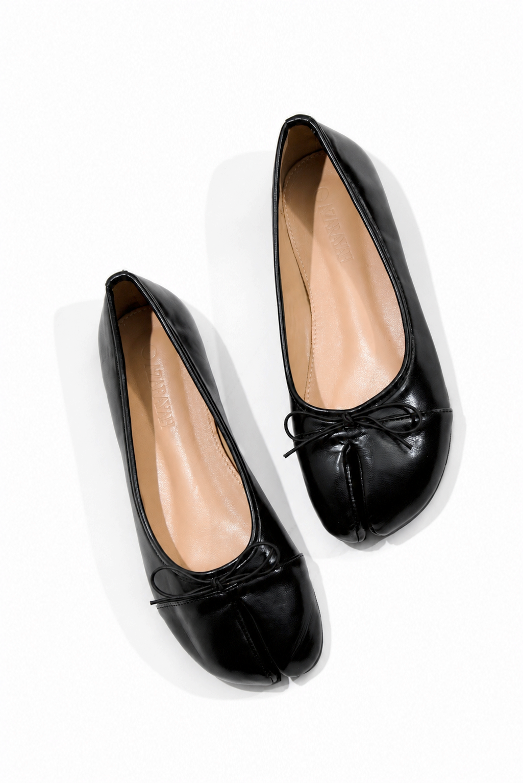 Kamara | Two Tone Bow Split Toe Tabi Flat