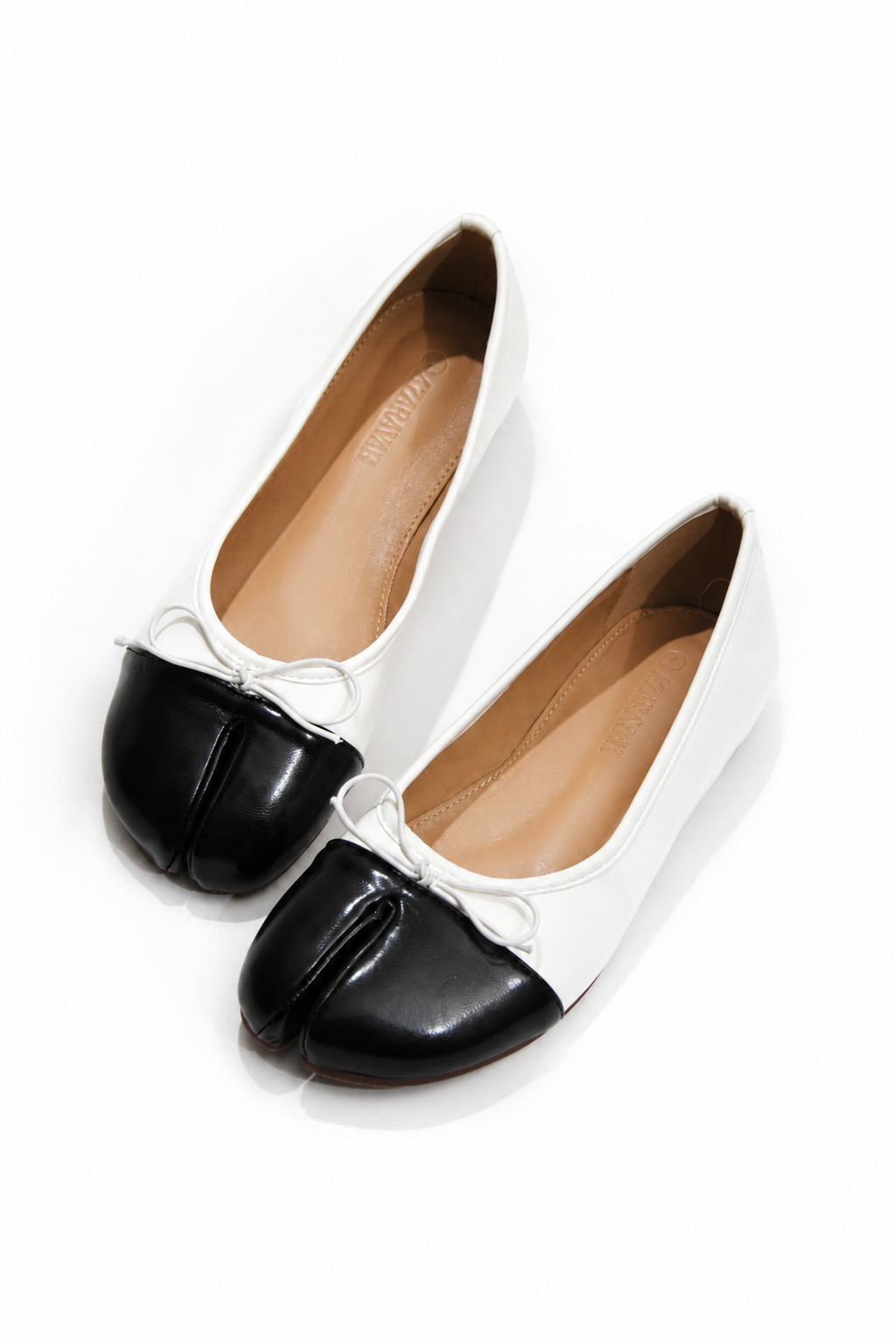 Kamara | Two Tone Bow Split Toe Tabi Flat