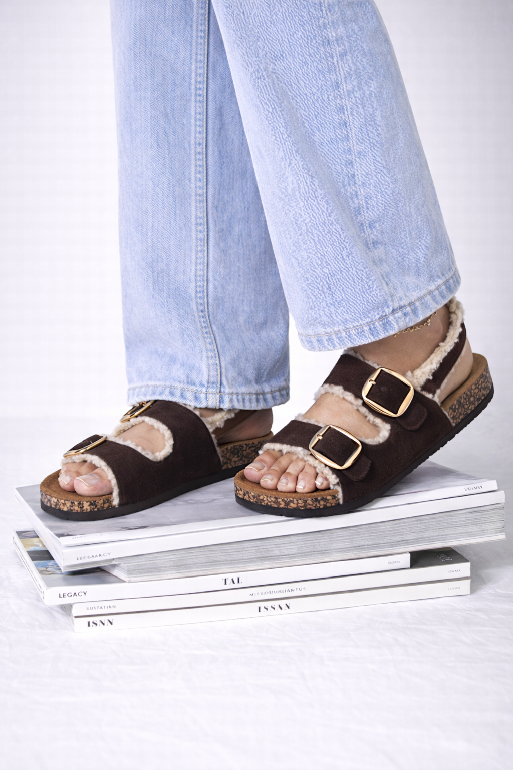 Maples | Teddy Buckle Slides