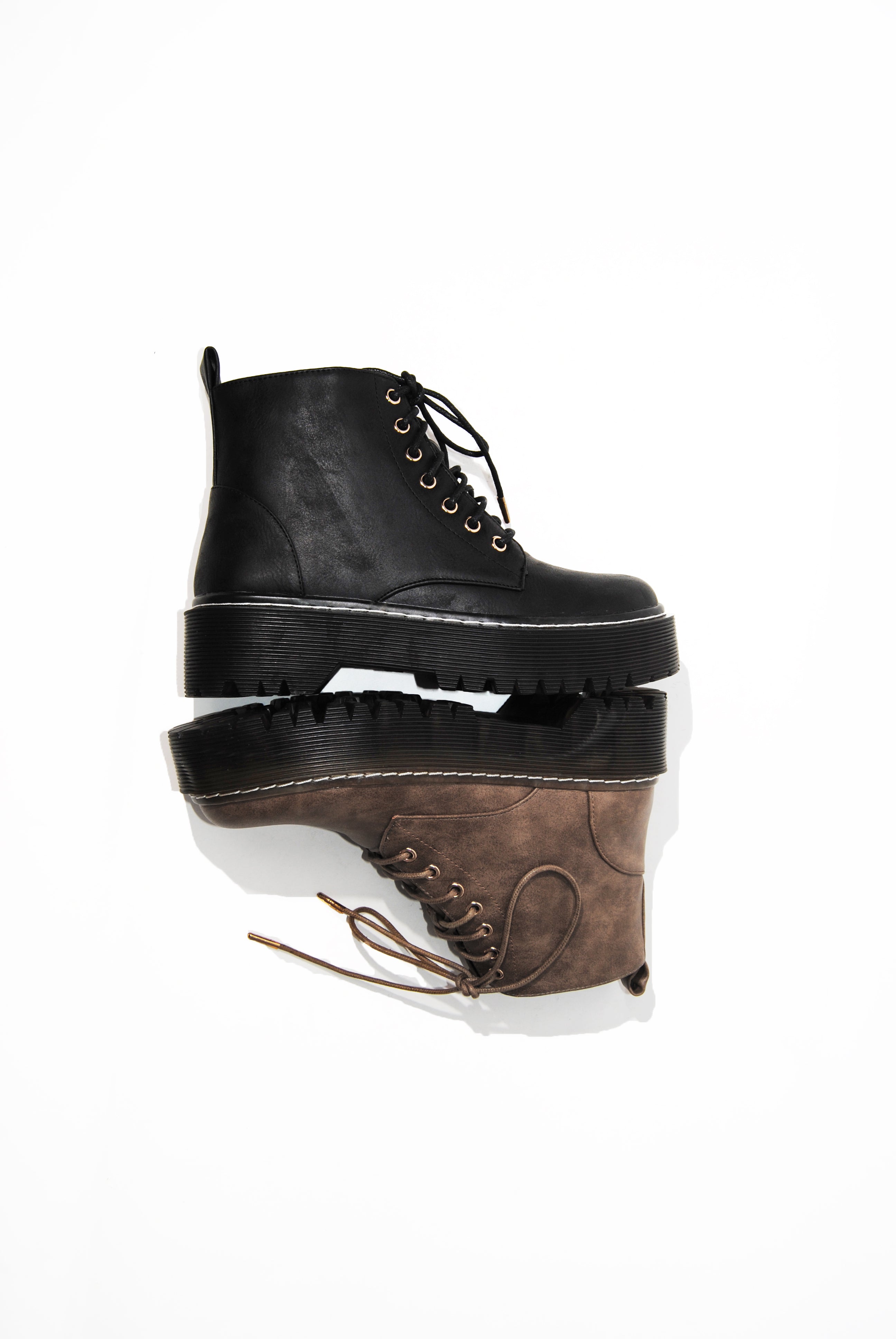 Chelsea Rubber Women Lug Sole Combat Biker Boots