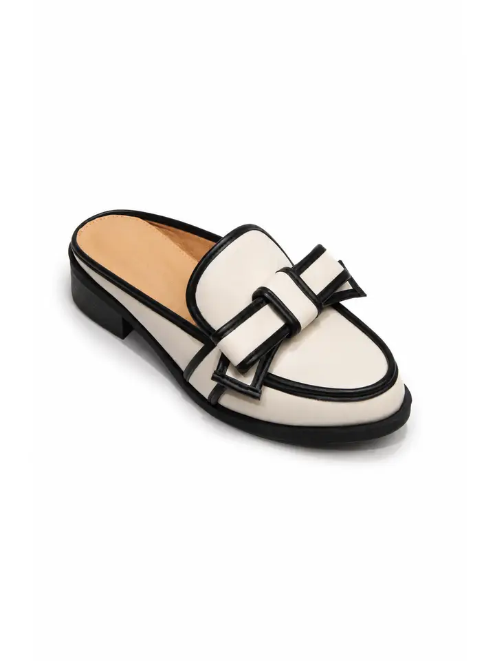 Reservations | Mule Bow Flats