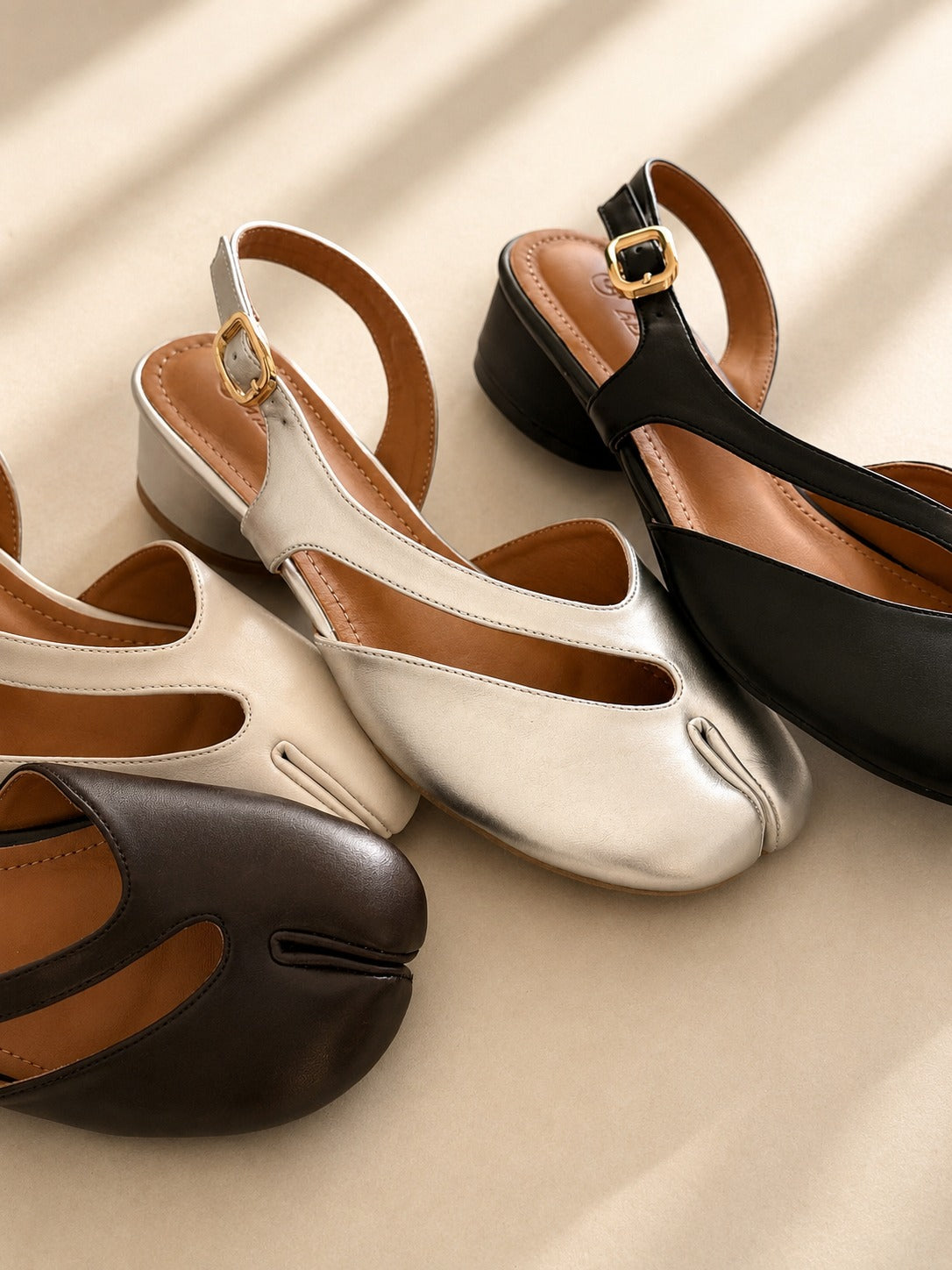 Jolie | Split Tabi Toe Kitty Block Heel