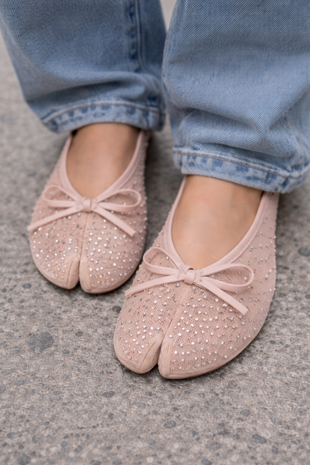 Kendal | Split Toe Rhinestones Ballet Shoe